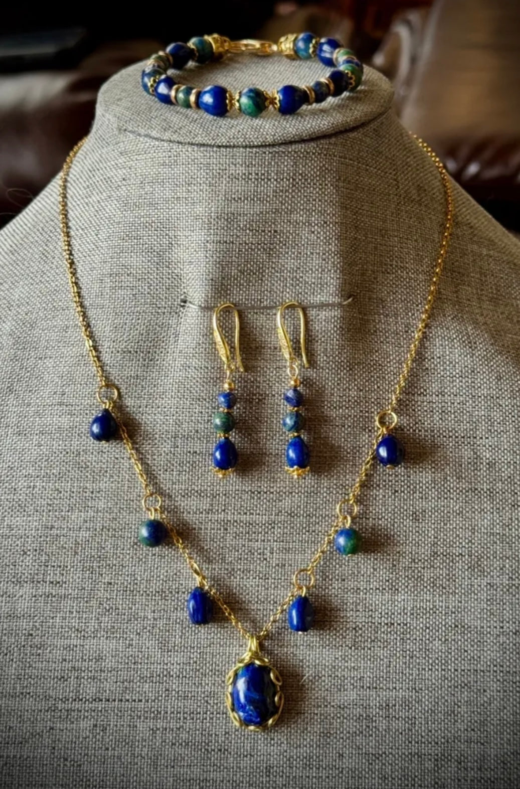 JOB’S TEARS SEEDS & AZURITE/ MALACHITE EARRINGS,BRACELET & NECKLACE SET
